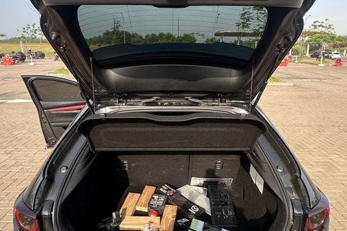 2019 Mazda 3 Hatchback Skyactive-G 2.0