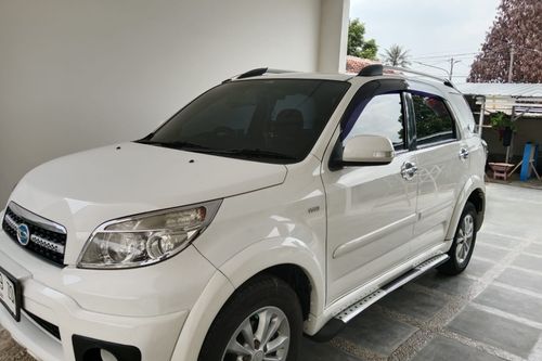 2013 Daihatsu Terios TX ADVENTURE 1.5L MT bekas