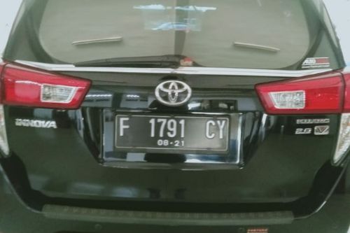 2016 Toyota Kijang Innova 2.0L Venturer AT
