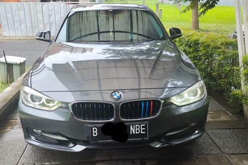 Used 2014 BMW 3 Series Sedan 320i Sport