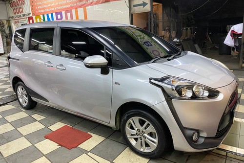 2017 Toyota Sienta G CVT bekas