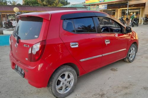Dijual 2015 Daihatsu Ayla 1.0 X MT bekas