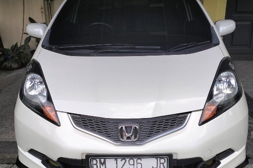 2010 Honda Jazz  1.5 GE8 MT