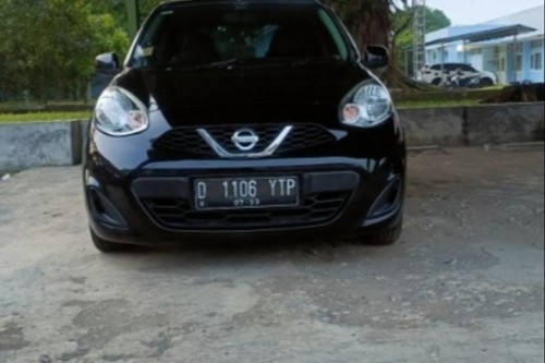 2013 Nissan March  1.2 MT bekas