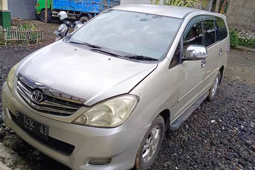 2009 Toyota Innova DIESEL G 2.4 MT bekas