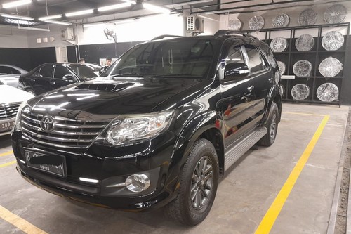2015 Toyota Fortuner G 2.5L Diesel MT VNTURBO bekas