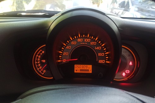 Used 2014 Honda Brio Satya E