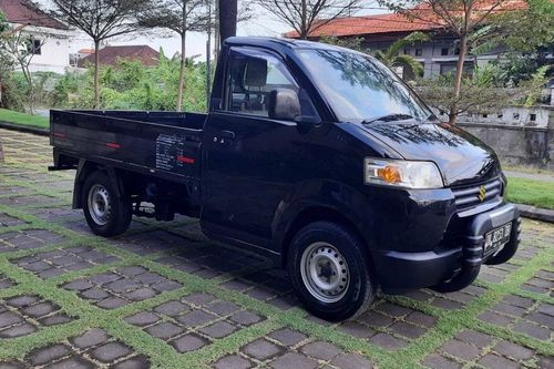 Old 2013 Suzuki APV Mega Carry MT