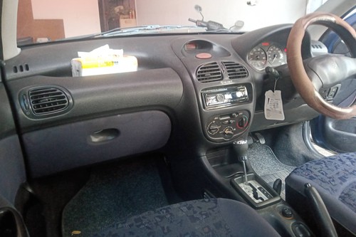 2001 Peugeot 206 Sporty 1.4L AT bekas