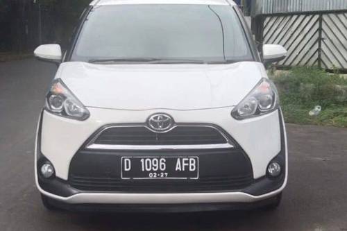 Used 2017 Toyota Sienta G CVT