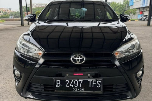 2016 Toyota Yaris  G MT