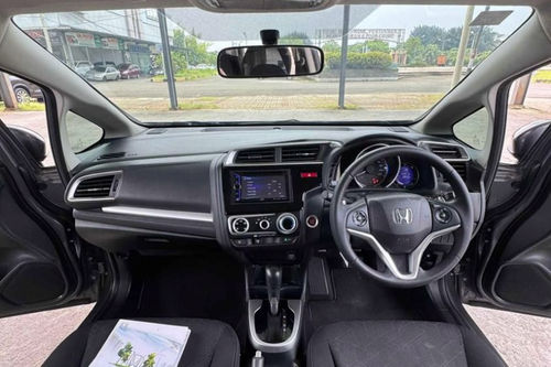 2016 Honda Jazz RS CVT bekas