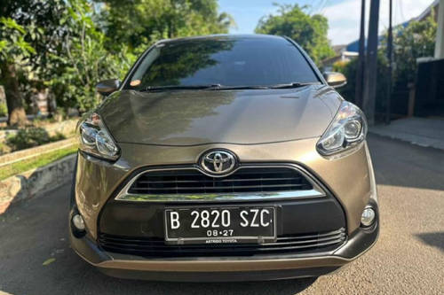 2017 Toyota Sienta V CVT