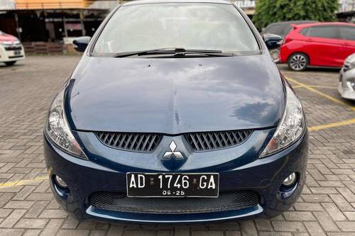 Used 2005 Mitsubishi Grandis  2.4 MIVEC A/T