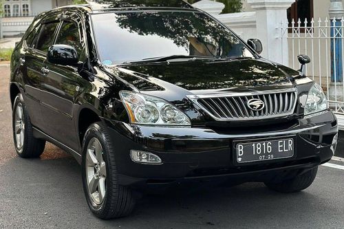 Old 2010 Toyota Harrier 2.0 L PREMIUM HEATER