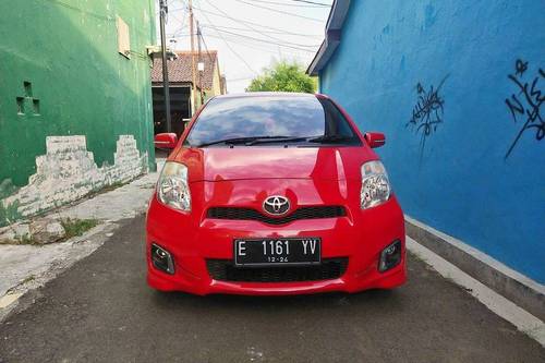 Used 2013 Toyota Yaris E 1.5L AT