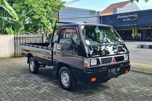 Second hand 2021 Mitsubishi L300 Pickup Standard 