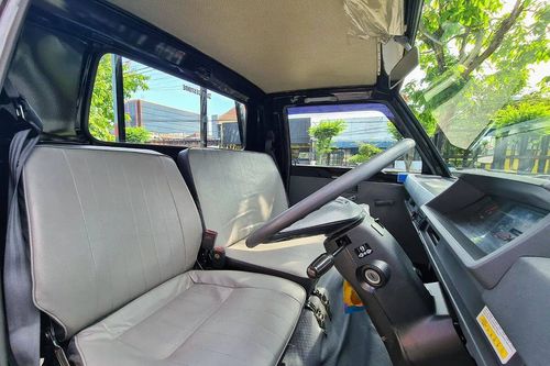 Used 2021 Mitsubishi L300 Pickup Standard