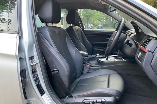 Used 2013 BMW 3 Series Sedan 320i Sport