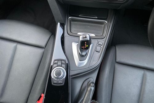 Used 2013 BMW 3 Series Sedan 320i Sport