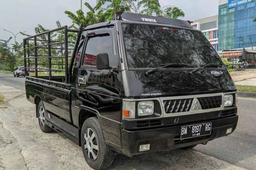 2020 Mitsubishi L300 Pickup Standard bekas