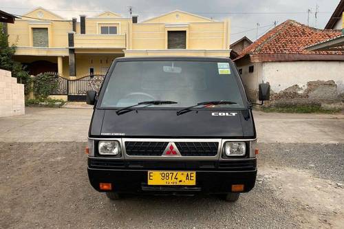 2021 Mitsubishi L300 Pickup Standard bekas