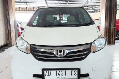 2012 Honda Freed  PSD bekas