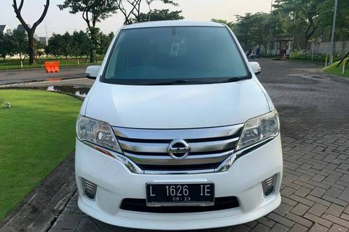 2013 Nissan Serena  2.0L Highway Star AT bekas