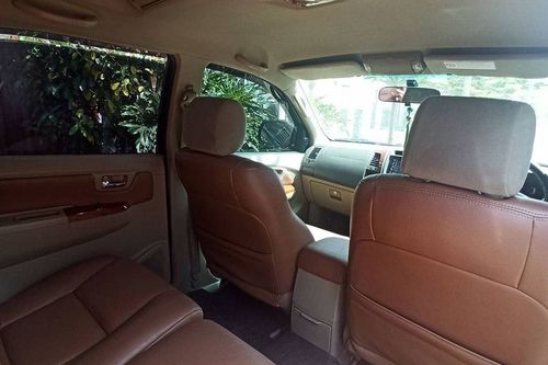 2009 Toyota Fortuner G 2.5L Diesel AT VNTURBO bekas