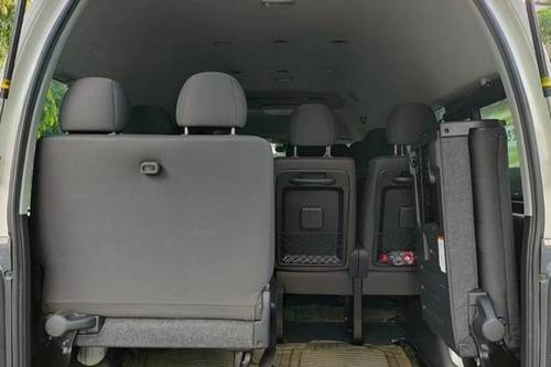 2021 Toyota Hiace Commuter Manual