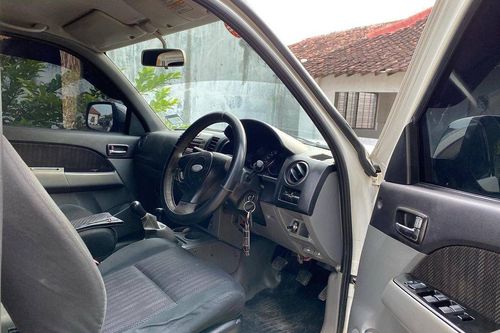 Beli mobil bekas