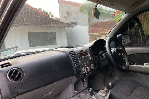 2010 Ford Ranger DC 2.2 XLT 4X4 MT bekas