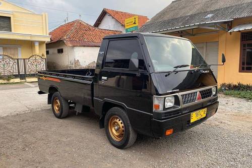 2021 Mitsubishi L300 Pickup Standard