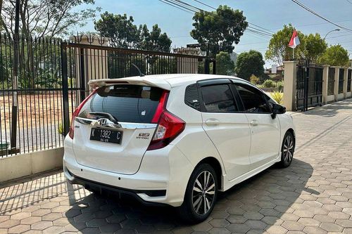 Beli mobil bekas