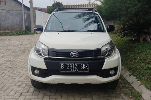 2016 Daihatsu Terios R M/T bekas