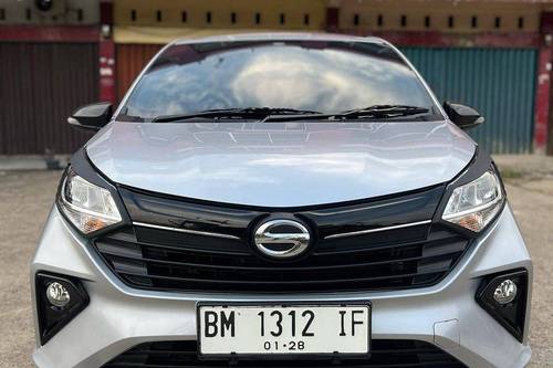 2022 Daihatsu Sigra 1.0 D MT bekas