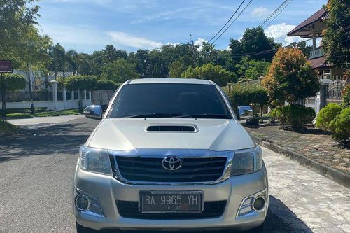 Second Hand 2012 Toyota Hilux Double Cabin V 2.5L MT