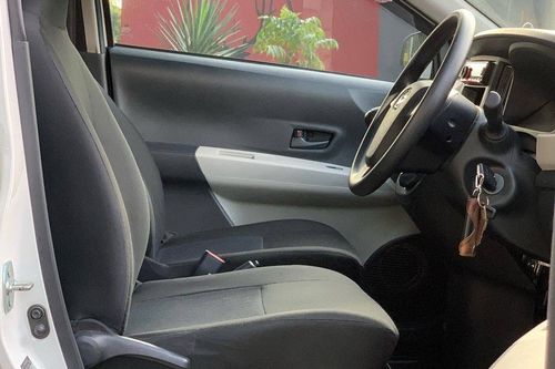 Beli mobil bekas