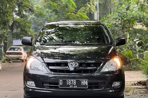 2005 Toyota Kijang Innova 2.5 G MT DIESEL bekas