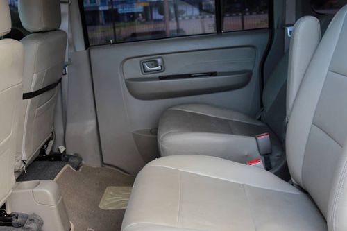 Used 2014 Suzuki APV SGX Luxury