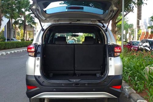 Second hand 2019 Daihatsu Terios TS Extra 1.5L MT 