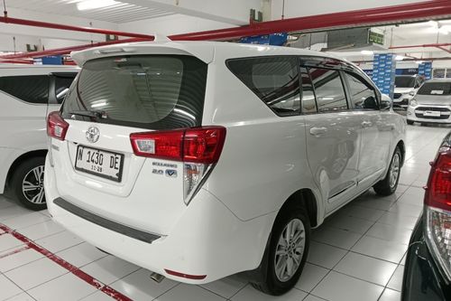 Beli mobil bekas