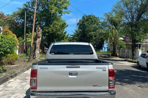 2012 Toyota Hilux Double Cabin 2.5L MT tua