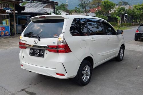 Beli mobil bekas