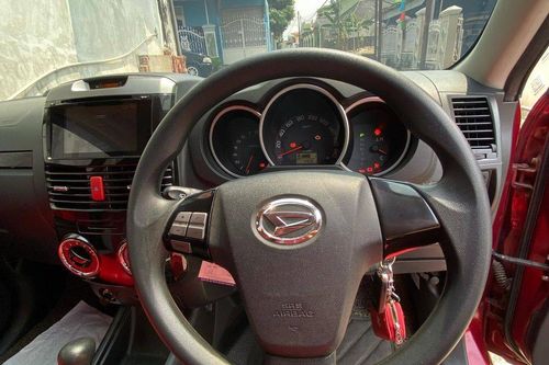 2017 Daihatsu Terios R AT Custom tua