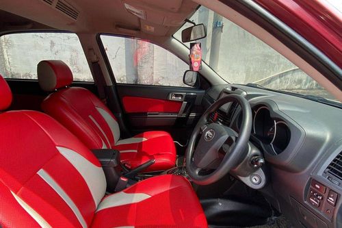 Dijual 2017 Daihatsu Terios R AT Custom bekas