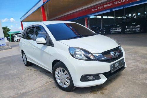 Beli mobil bekas