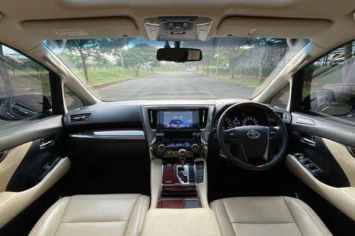 2017 Toyota Alphard 2.5L G CVT
