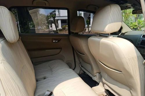 Second hand 2012 Suzuki Ertiga GL 1.4L MT 