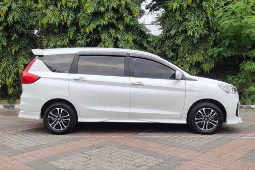 Old 2022 Suzuki Ertiga Sport AT